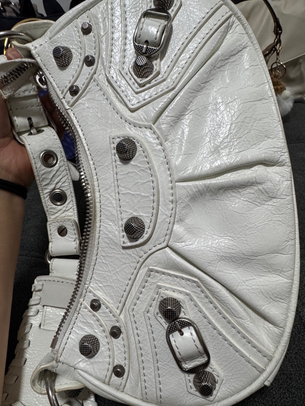 Balenciaga White Leather Stud-Accent Shoulder Bag - Picture 6 of 10